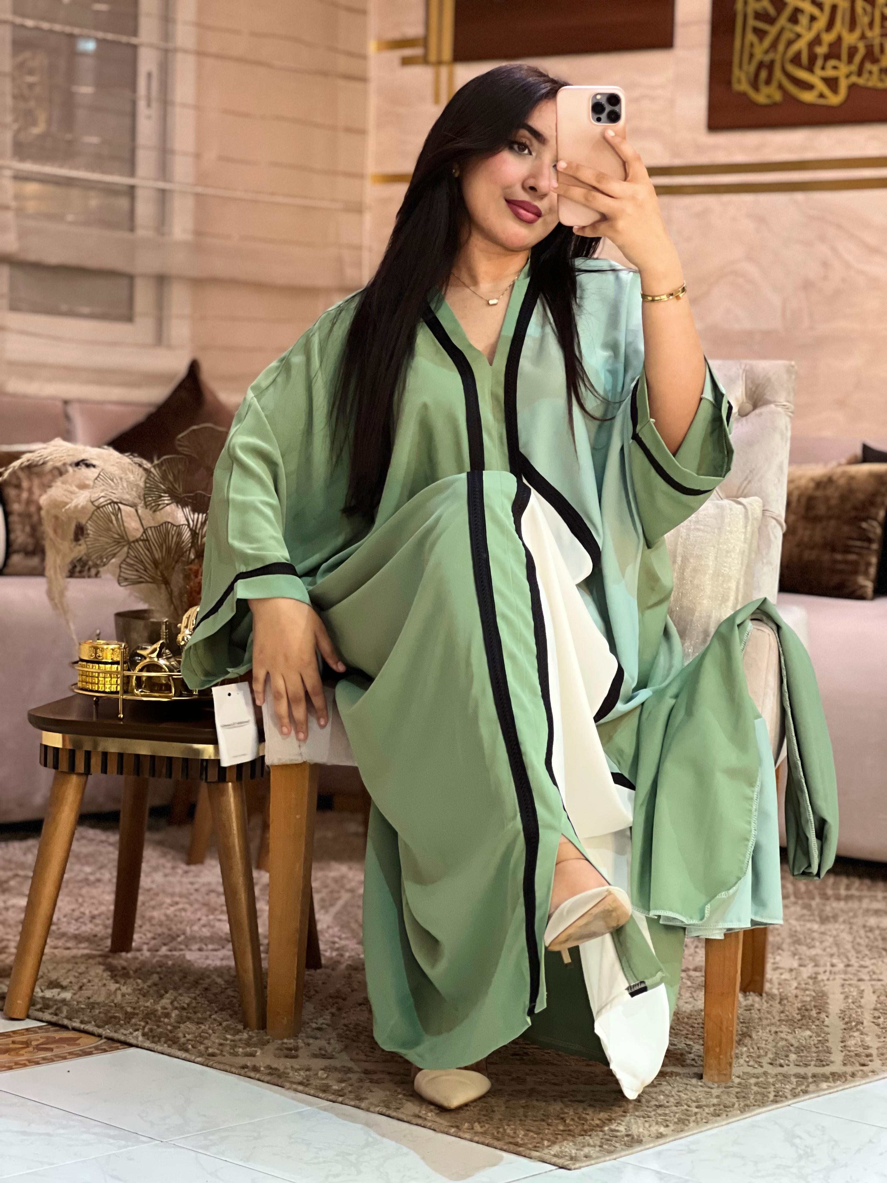 ABAYA PAPILLON avec CHALE